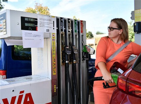 Bezárnak a benzinkutak Magyarországon, tömeges leállás lesz az üzemanyaghiány miatt augusztus 19-én és 20-án
