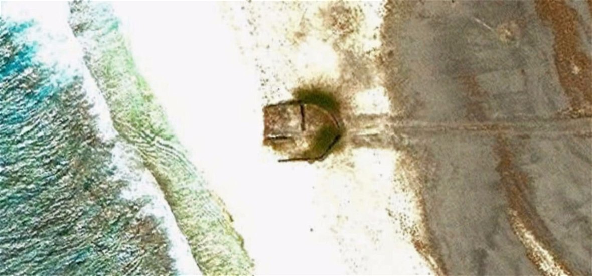 UFO-t találtak a szigeten: a földönkívüli hajó roncsát a Google térképen is jól látni