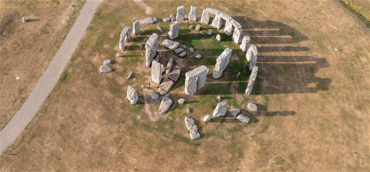 Stonehenge környékén olyan egyértelmű leletekre bukkantak, amelyek átírhatják, hogy mire szolgált a titokzatos kőkör