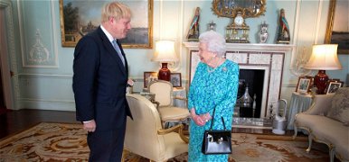 Erzsébet királynő egyre rosszabbul lehet, a miniszterelnöknek is el kell utaznia hozzá Skóciába