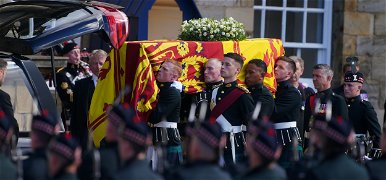 Van egy fura szokás Nagy-Britanniában, így temetik el II. Erzsébetet