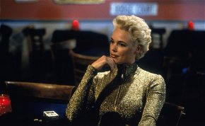 Brigitte Nielsen a Playboyban is letaglózó amazonként mutatta meg magát, iszonyatosan nagy és formás mellekkel