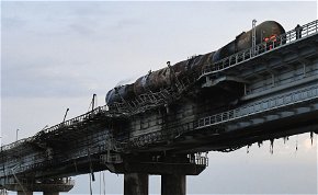 A Krími híd felrobbantására atomcsapás is lehet az orosz válasz, két napjuk maradna az ukránoknak a menekülésre