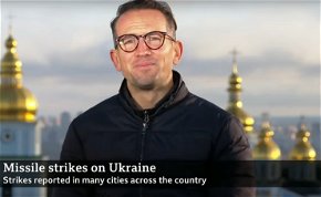 Halálra rémült a BBC riportere Kijevben – pont az elő bejelentkezésénél kezdtek az oroszok bombázni