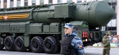 Ravasz tervet eszelhettek ki az oroszok az atomcsapásra, egyszerre több országot rántanának vele háborúba