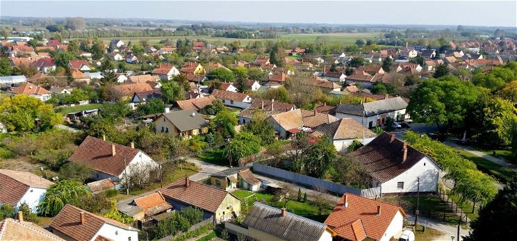 Hihetetlen felfedezés: olyan kincseket találtak a magyar falu melletti szennyvíztisztítónál, ami történelmi jelentőségű