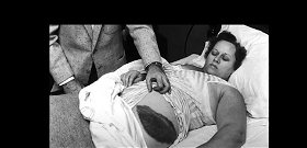 Egy földön túli idegen tárgy csapódott egy nőbe alvás közben Alabamában, fénykép is készült róla