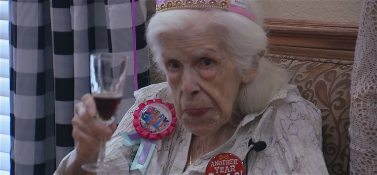 101. születésnapján árulta el a hosszú élet titkát, de amit mondott, arra senki sem volt felkészülve