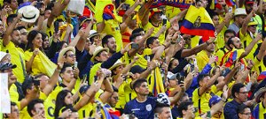 Balhé a foci-vb-n: egy ecuadori drukker megalázta a katariakat a lelátón, jött is rá a válasz azonnal