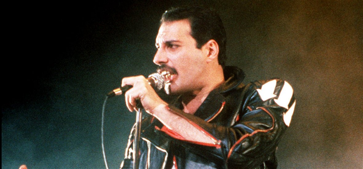 31 éve halt meg Freddie Mercury, és a mai napig csak egy ember tudja, hol van a sírja