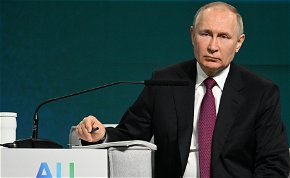 Itt nem lesz atombombázás: olyan mordult rá Putyinra, akire kénytelen hallgatni