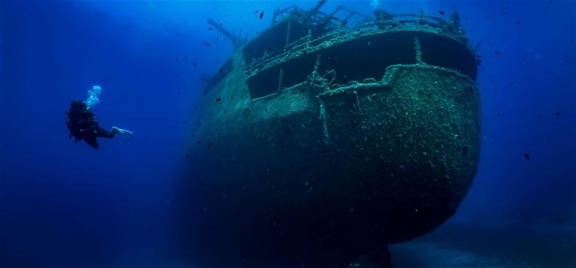 150 éve elsüllyedt, kincsekkel teli hajót találtak a Jangce mélyén - videón a kiemelés pillanatai
