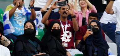 Embertelen szigorítás Katarban, a férfi szurkolók előtt minden lehetőség bezárult