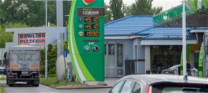 Felzúdulás: napi 160 ezer liter üzemanyagot szállít a Mol Ukrajnába? A társaság reagált a pletykákra