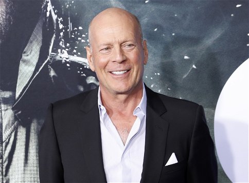 Meghalt Bruce Willis, felesége karjaiban hunyt el a kórházban – mocskos álhírek terjednek a színész haláláról