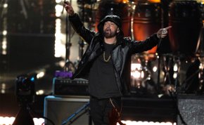 Eminem TikTokja totál bizarr, mégis több mint 4 millióan követik