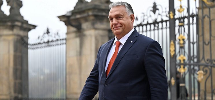 Orbán Viktor felkapta a kockás flanel ingét, és megizzasztotta magát kicsit