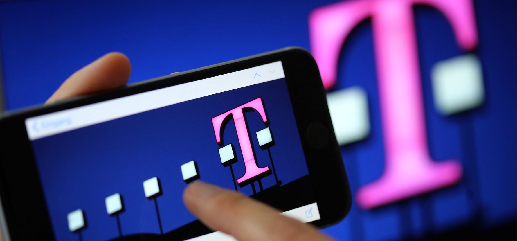 A Telekom alaposan meglepte az ügyfeleit, nagy dobással állt elő az év végére