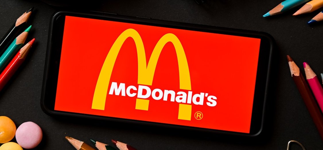 Hogy kell helyesen kiejteni a McDonald's nevét? Nagyon sok magyar bizony rosszul tudja