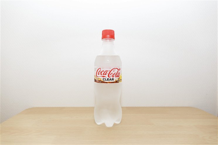 Megkóstoltuk az átlátszó Coca-Colát, és nagyon meglepődtünk – megáll az ész, hogy mik vannak