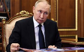 Kész lehet a terv Putyin eltávolítására, de egy támadást még megvárnának az orosz hatalmi körök