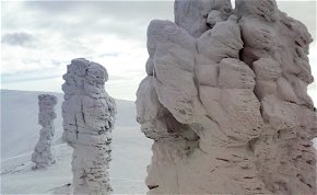 Kővé dermedt óriásokat találtak Oroszországban, sámánok is érintettek