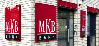 Az MKB zárolja az ügyfelek számláit? Végső értesítéses levelekkel vadásznak az internetes csalók