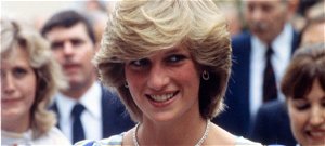 ¿La princesa Diana realmente jugó consigo misma y lo hizo público?