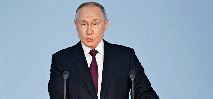 Putyin maratoni beszédet tartott, de mindenki csak arra volt kíváncsi, hogy képes-e megállni a lábán