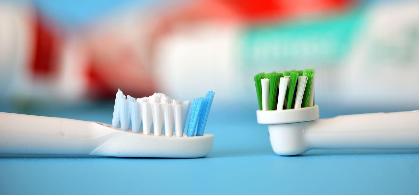 Tönkreteszed a fogaidat, ha ezeket a fogkrémeket használod – egy magyar fogorvos rántotta le a leplet a nagy titokról