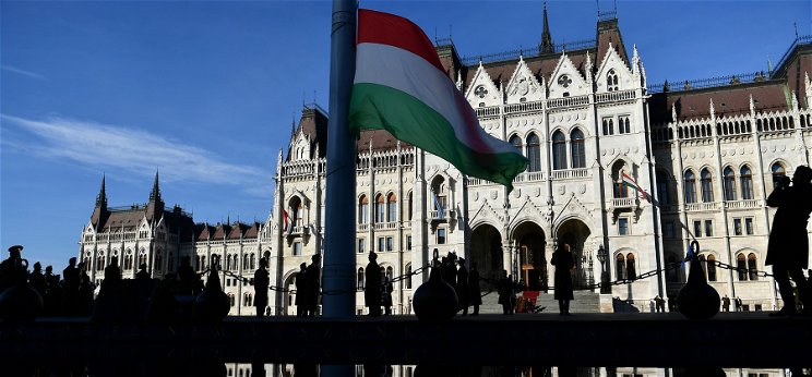 Egy álhírgyáros honlap "lebuktatta" Magyarországot, a NATO háborút eldöntő lépésével kapcsolatban