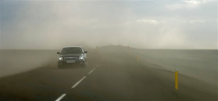 Kiadták a figyelmeztetést: ismét katasztrófát okozhat az időjárás, erre kell figyelniük a magyar autósoknak