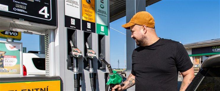 Azonnali változás a benzinkutakon, pénteken érvénybe is lép egész Magyarországon