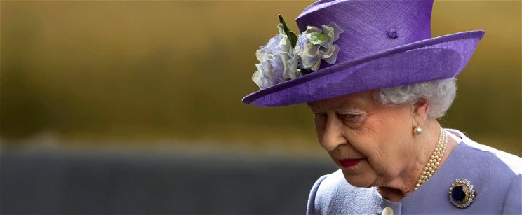 Megdöbbentő kép került elő II. Erzsébetről a múltból, de Bud Spencer esküvői fotója miatt is fogsz dobni egy hátast.