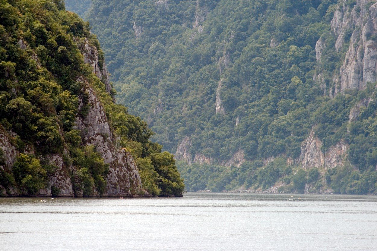 Döbbenetes, 1900 éves feliratot találtak a Duna felett egy sziklába vésve, feltárul a folyó izgalmas története