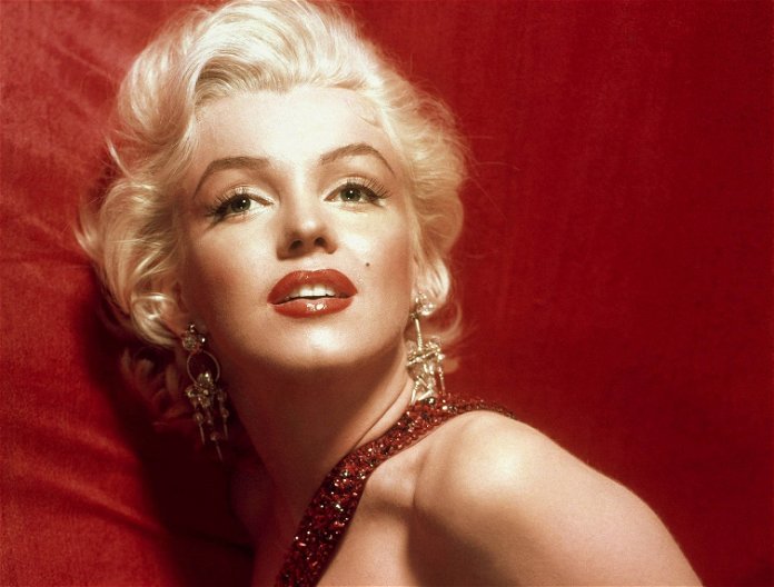 They seduced Marilyn Monroe with Hungarian words in front of the whole world