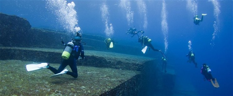 Brutális méretű épületeket találtak a tenger mélyén Egyiptom partjainál, misztikus látványban lehet részed
