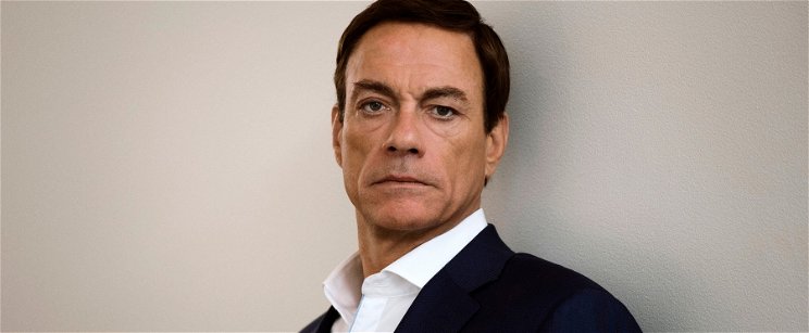 Fejbe rúgták Van Damme-ot a színpadon, könyörtelen volt az akcióhős bosszúja