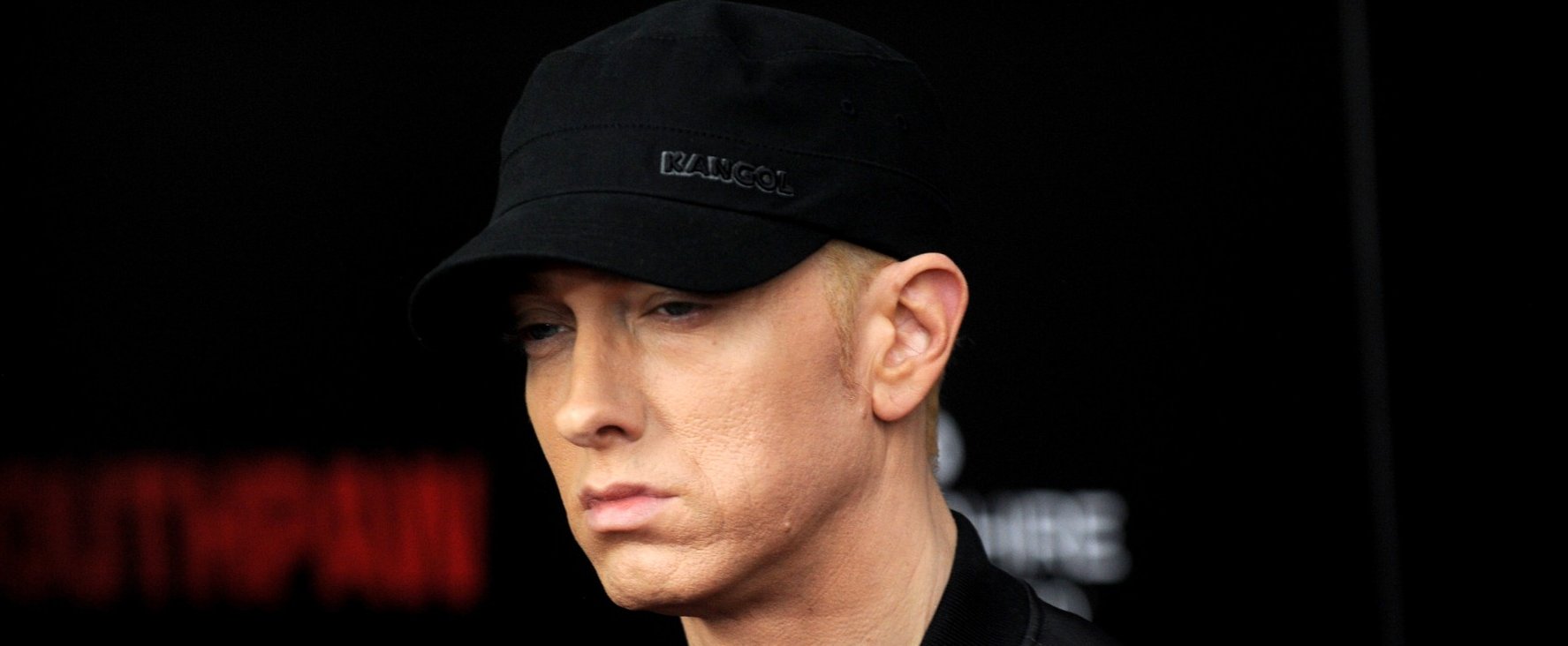 Eminem lányából szívdöglesztő bombázó lett, aki nem fél a sarokba dobni a ruháit