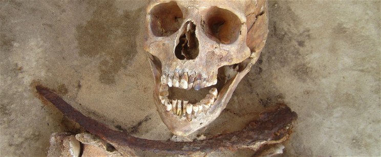 Vámpírcsontvázat fedeztek fel egy ősi temetőben? A régészeket teljesen sokkolta, ami a sírban fogadta őket