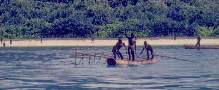 Igazi ősemberek élnek egy távoli szigeten, akik minden odalátogatót kivégeznek