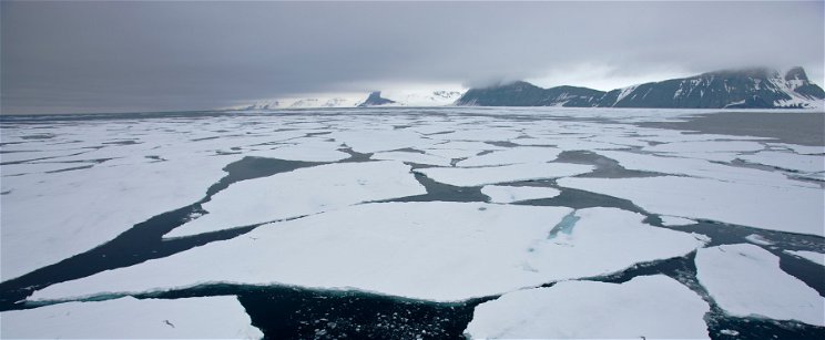 Riasztó állapotban a grönlandi jégtömeg, természeti katasztrófától félnek a kutatók