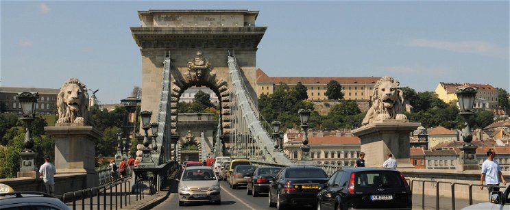 Csoda történik Budapest forgalmas pontján, mindenki ezt akarja látni a fővárosban