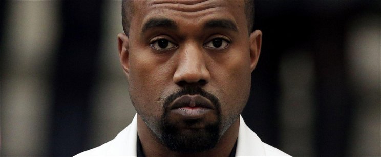 Kanye Westet fényes nappal, egy hajón kényeztette a felesége az egész világ szeme láttára? Óriási a botrány
