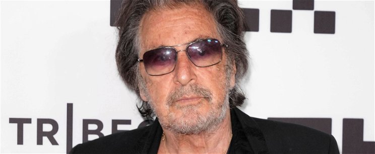 Al Pacino 29 éves exe bikinire vetkőzött, nem egy hétköznapi csinibaba