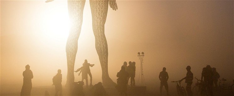 Megfizethetetlen a Burning Man fesztivál, 2 millió alatt nem úszod meg a pár napot