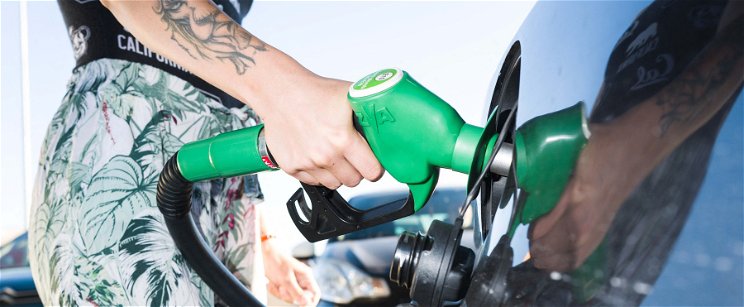 Örülhetnek a dízelesek, bosszankodhatnak a benzinesek - bejelentették az új üzemanyagárakat