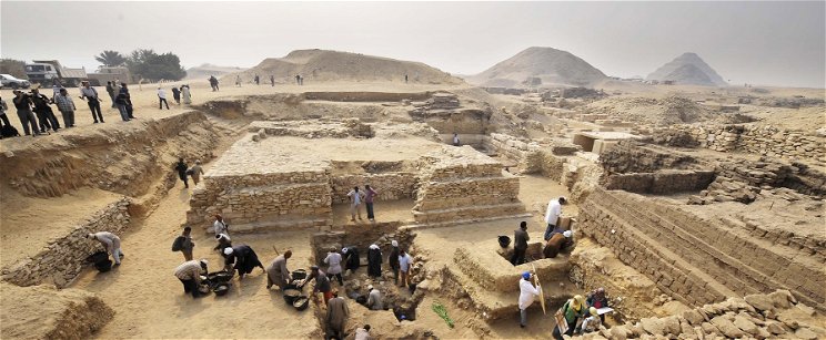 2000 éves egyiptomi szarkofágot nyitottak ki, amit benne találtak az még az átoknál is hátborzongatóbb