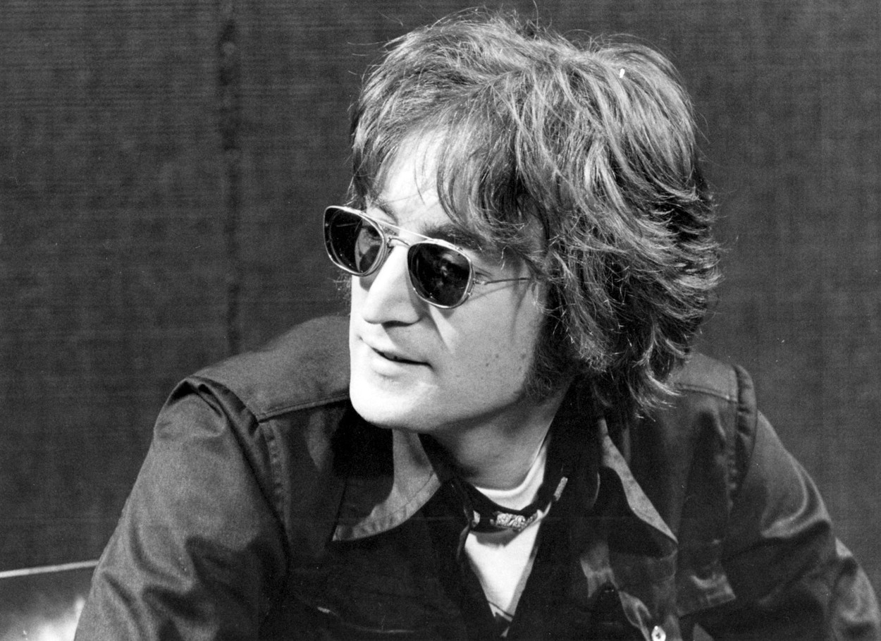 Felfoghatatlan dolgot mondott a halála előtt John Lennon, utolsó perceiben tudta, hogy mi történt vele