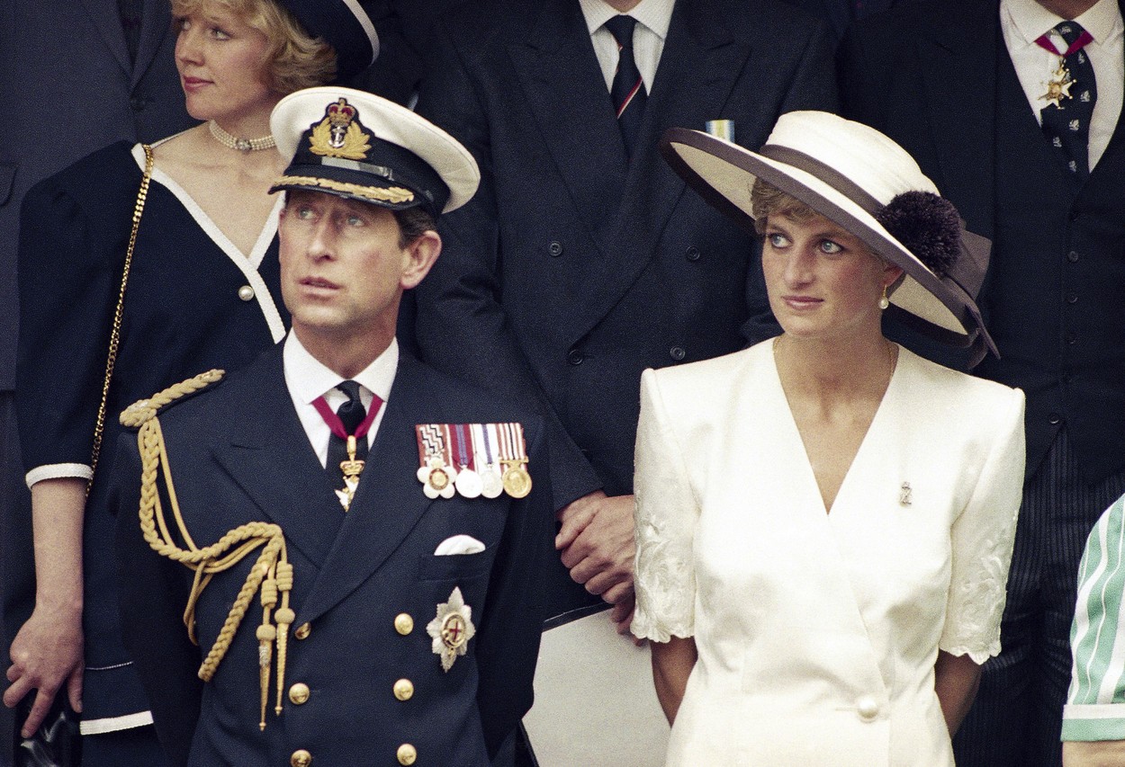 Vilmos herceg forrong a dühtől, Diana törvénytelen lánya taszíthatja le a brit trónról?